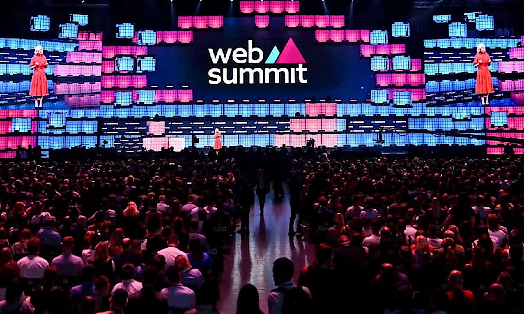 The Web Summit main stage in front of a packed audience